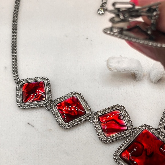 Vtg Butler Signed Fifth Avenue Collection Red Rubi Abalone Necklace And Earrings - Picture 8 of 11